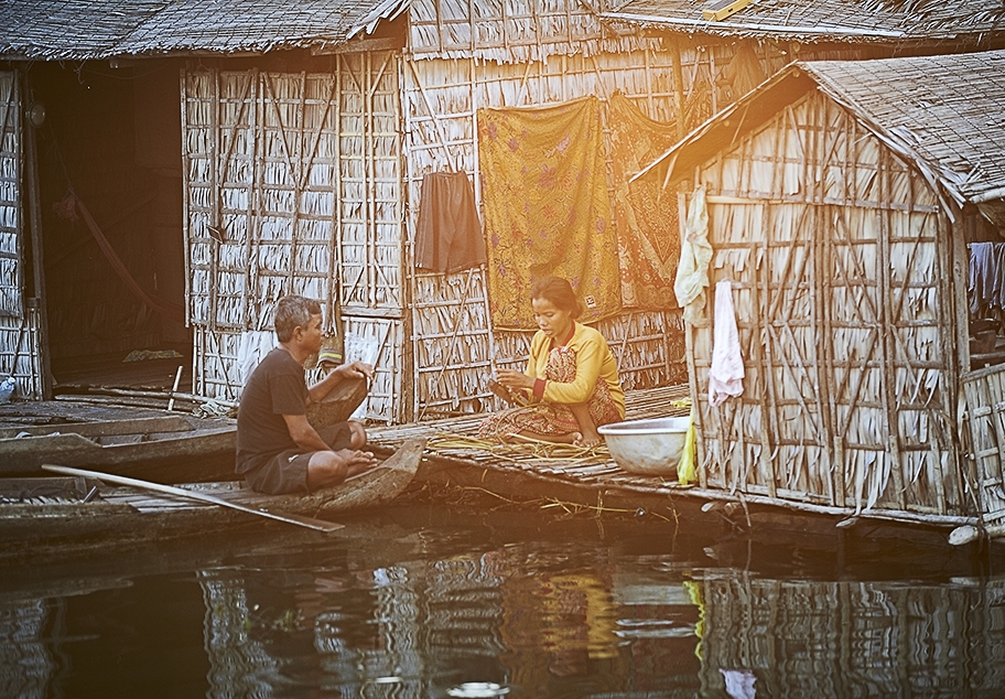 Life Living on the Water Cambodia